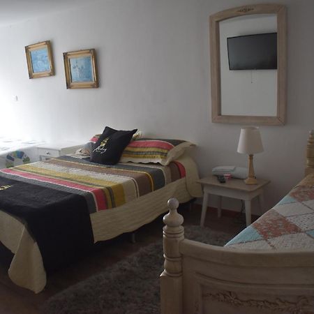 Hotel Alcatraz Yarumal Номер фото