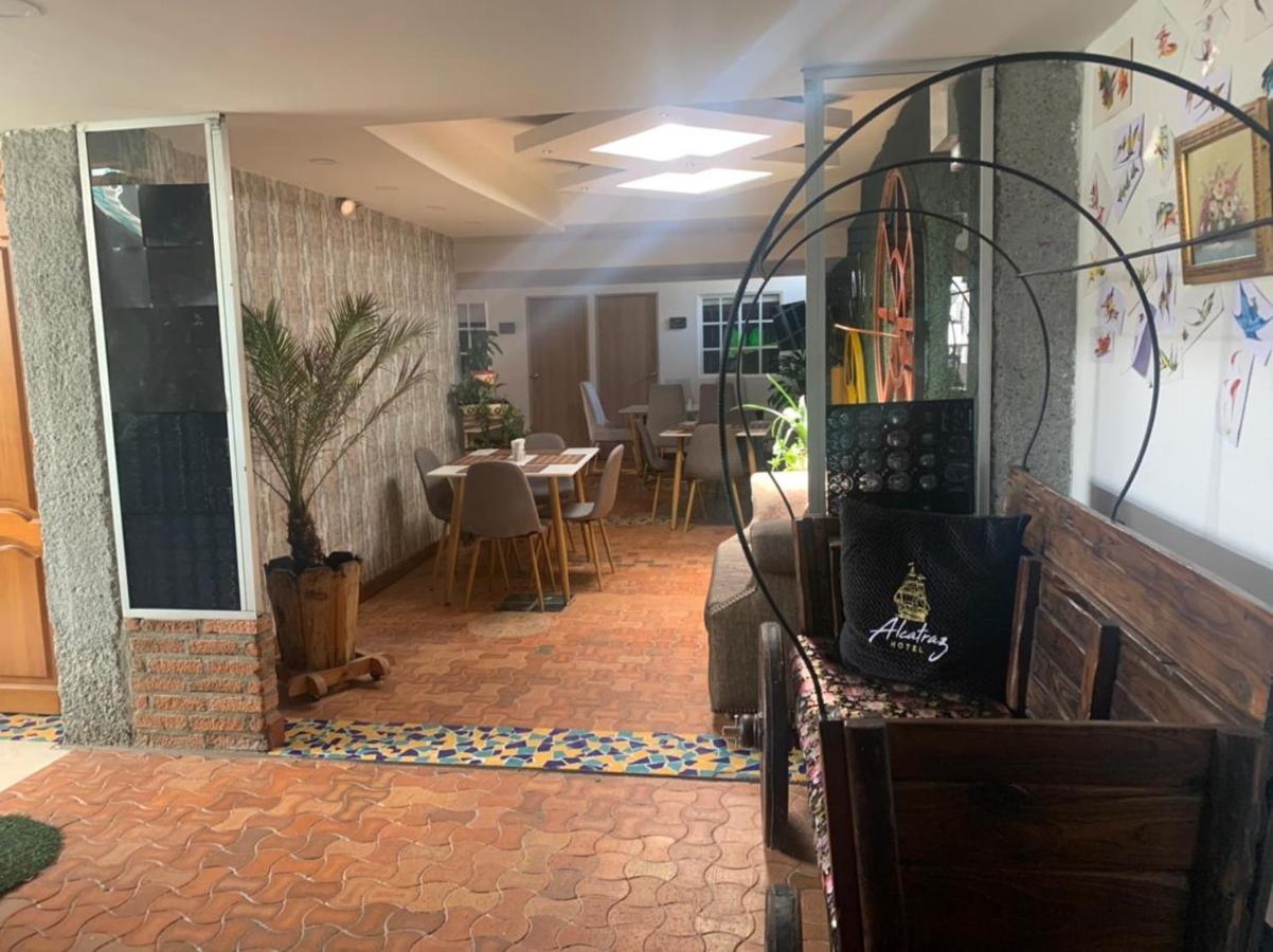 Hotel Alcatraz Yarumal Экстерьер фото