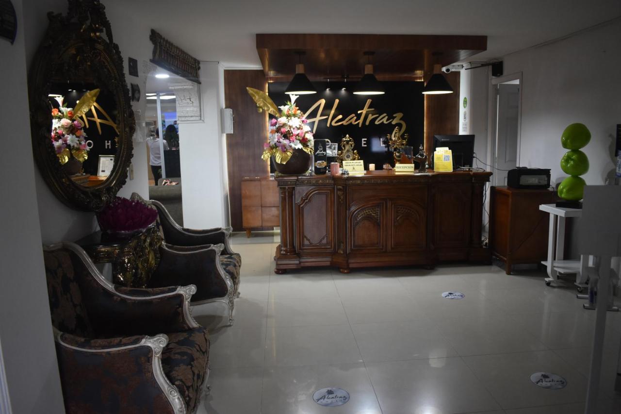 Hotel Alcatraz Yarumal Экстерьер фото