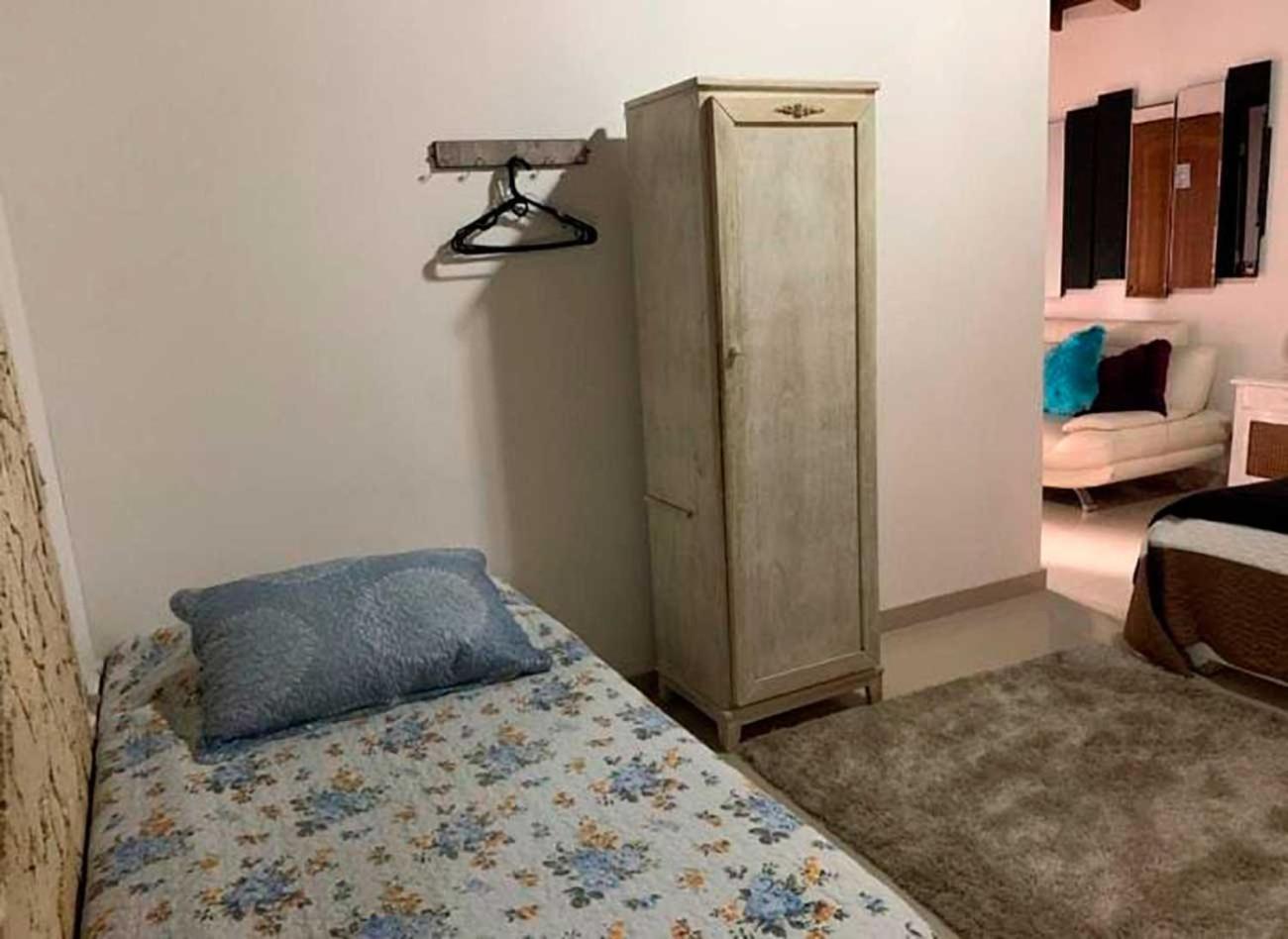 Hotel Alcatraz Yarumal Номер фото