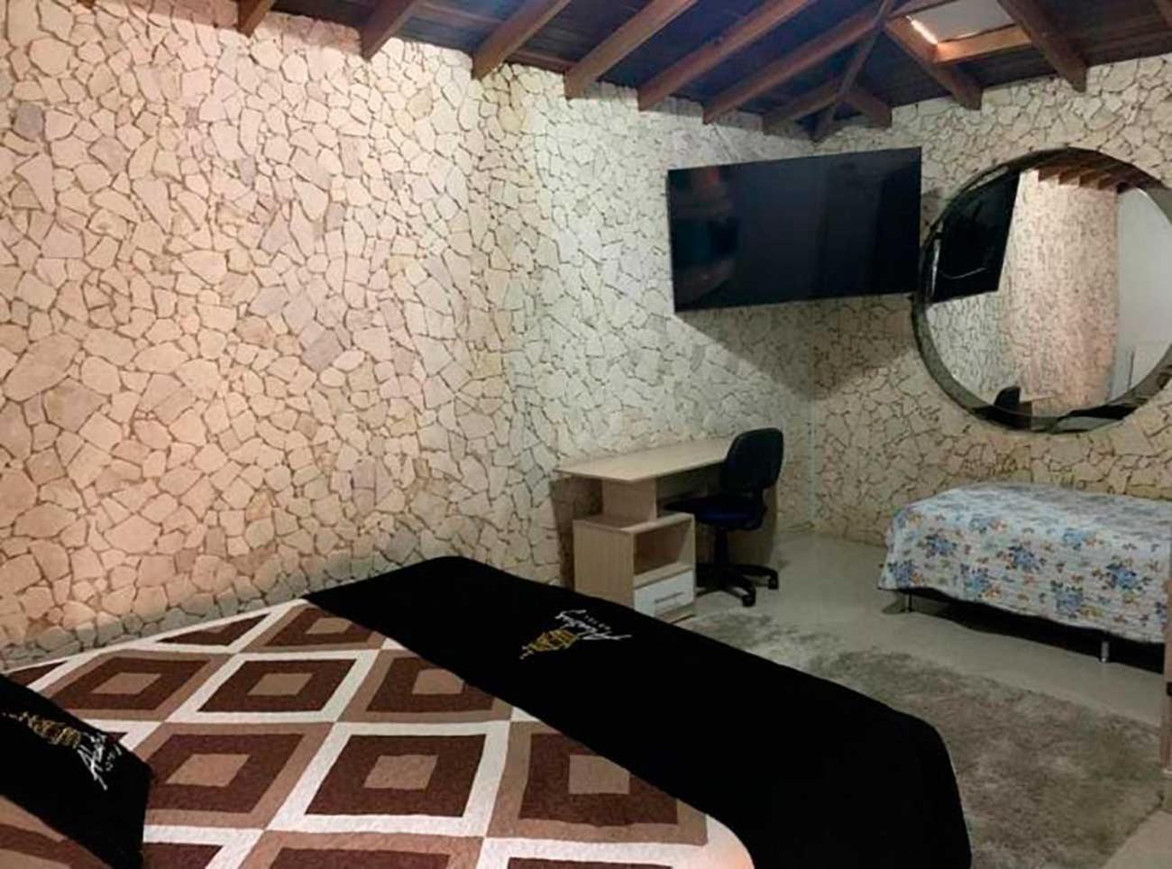 Hotel Alcatraz Yarumal Номер фото